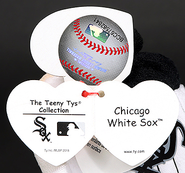 Chicato White Sox - swing tag inside