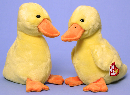 Quackers without (left) and with wings