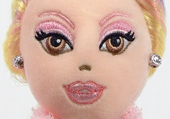 Sizzlin' Sue (multi-color hair) - close-up