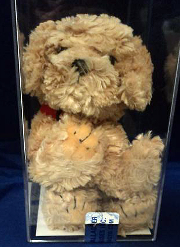 Golden Retriever Beanie Babies dog prototype